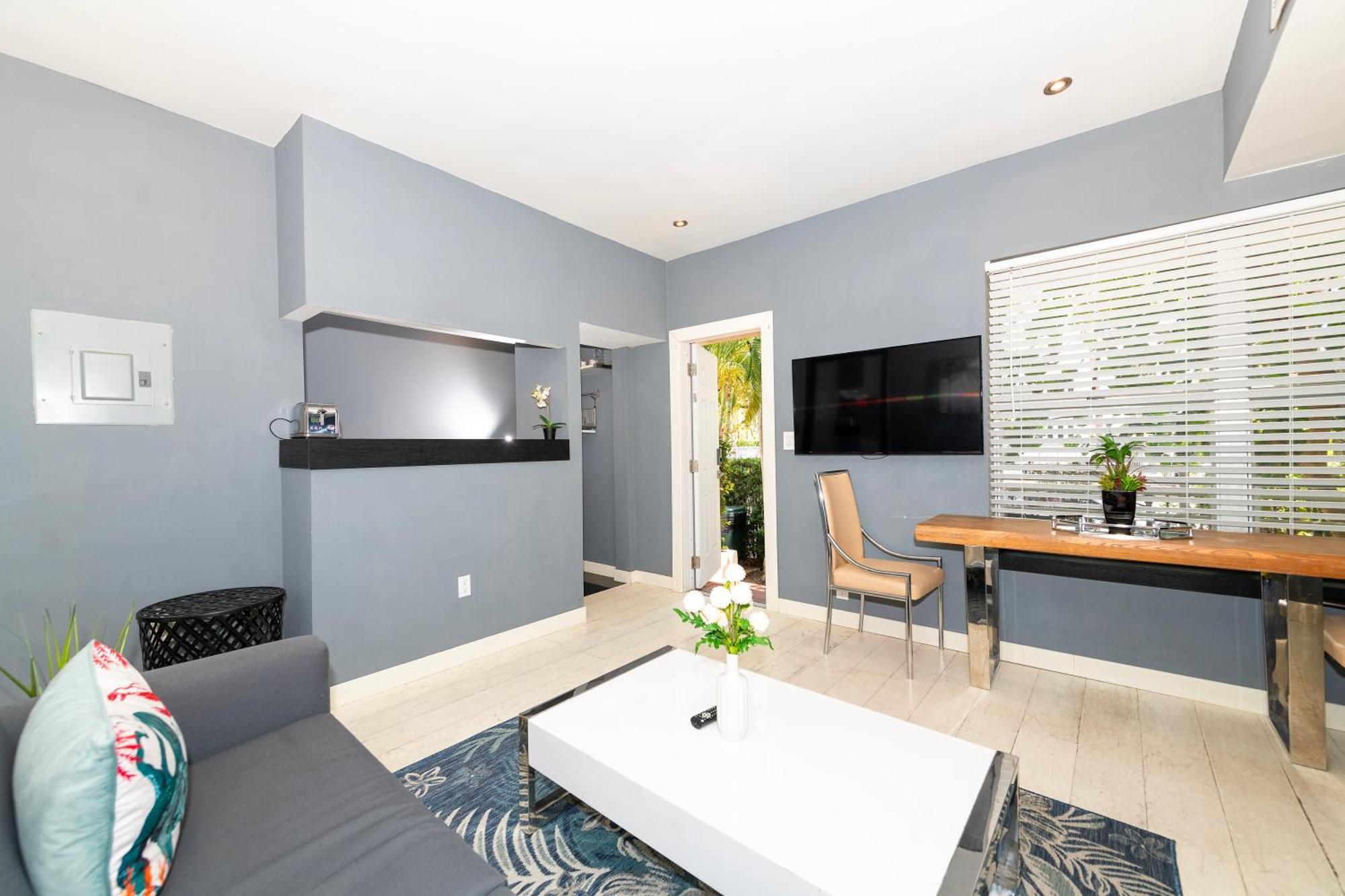 Sunny Days Apartments 迈阿密海滩 外观 照片